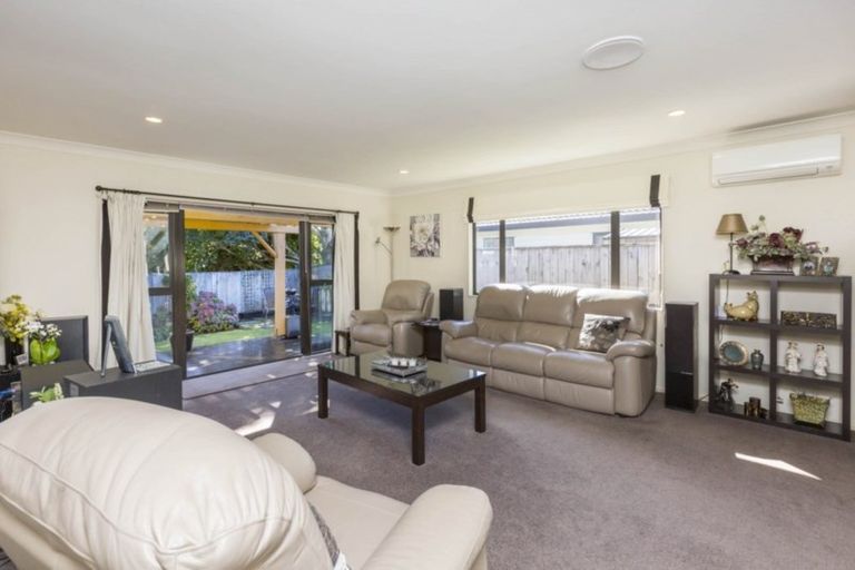 Photo of property in 5 Messines Avenue, Trentham, Upper Hutt, 5018