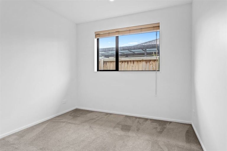 Photo of property in 10 Coprosma Road, Wigram, Christchurch, 8025
