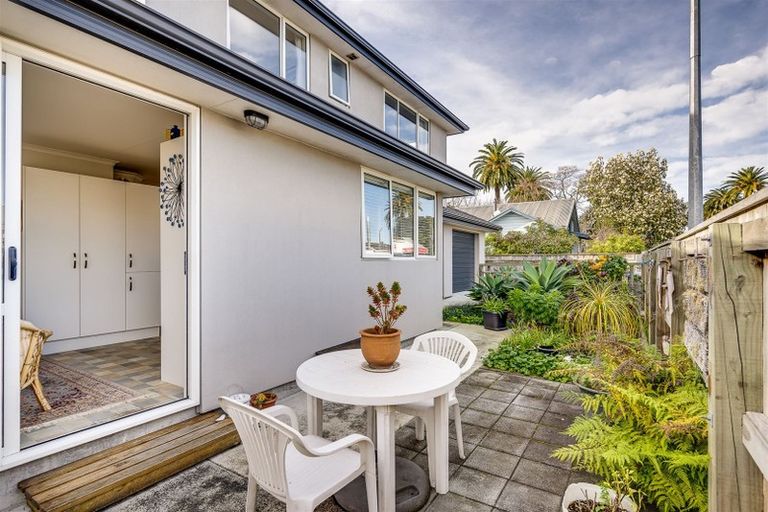 Photo of property in 17a Jull Street, Napier South, Napier, 4110