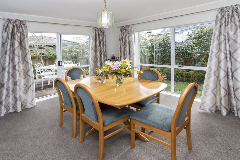 Photo of property in 2/47 Orangewood Drive, Northpark, Auckland, 2013