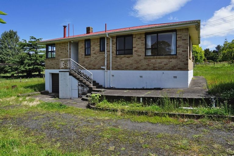 Photo of property in 84 Hall Road, Peacocke, Hamilton, 3282