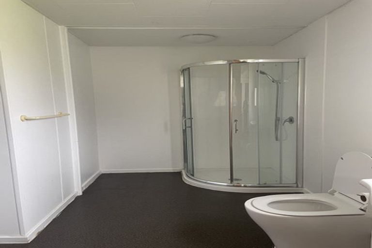 Photo of property in 46 Philomel Crescent, Bayswater, Auckland, 0622