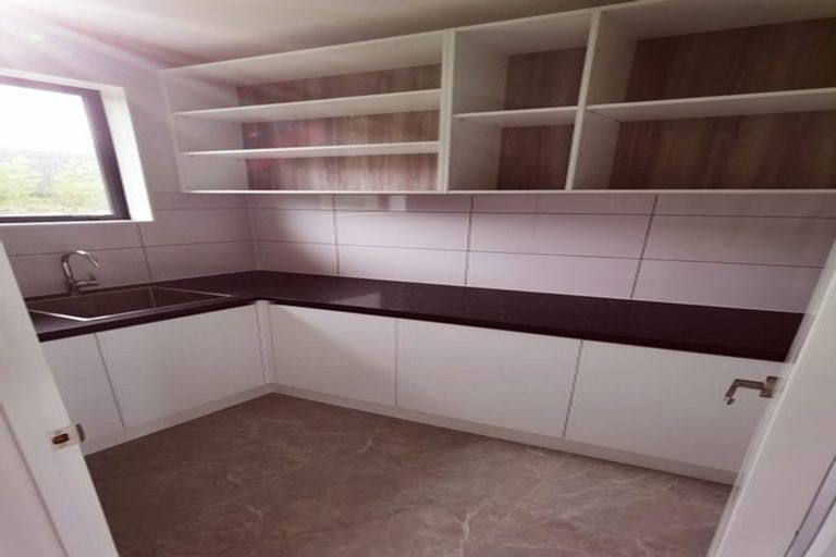 Photo of property in 14 Woodridge Drive, Stanmore Bay, Whangaparaoa, 0932