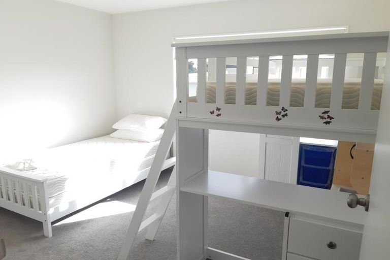 Photo of property in 3 Danden Way, Pukekohe, 2120