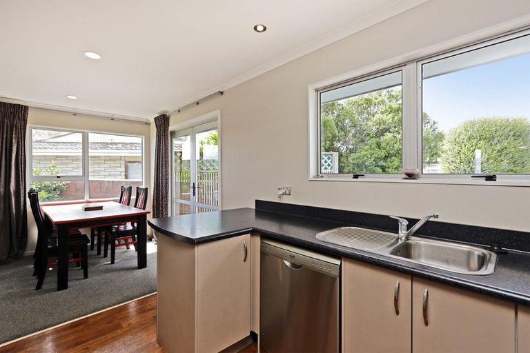 Photo of property in 22 Mckeefry Avenue, Greenmeadows, Napier, 4112