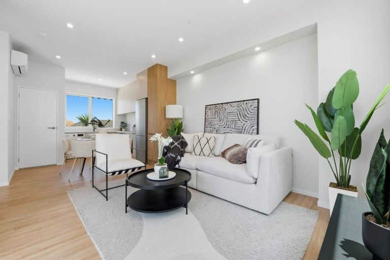 Photo of property in 1/186 Forrest Hill Road, Forrest Hill, Auckland, 0620