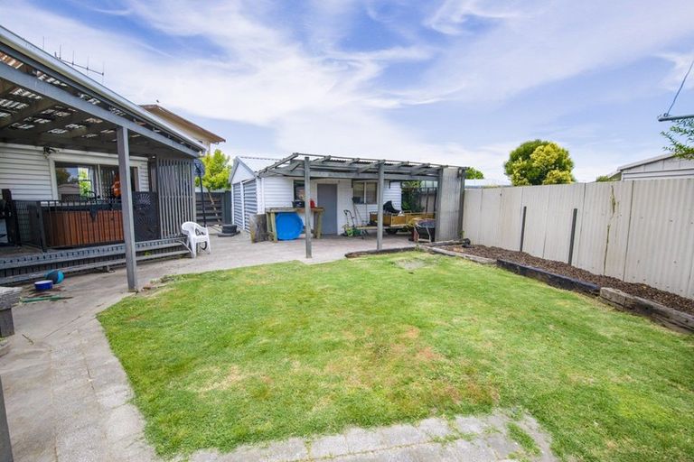 Photo of property in 19 Lichfield Crescent, Tamatea, Napier, 4112