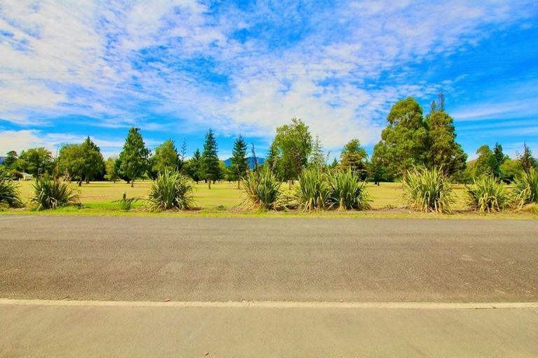 Photo of property in 16 Rippingale Road, Hanmer Springs, 7334