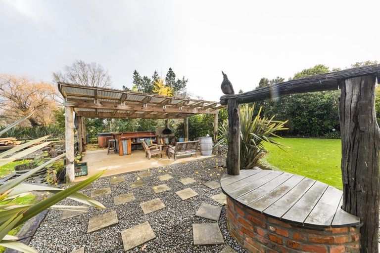 Photo of property in 24 Gorton Street, Bulls, 4818