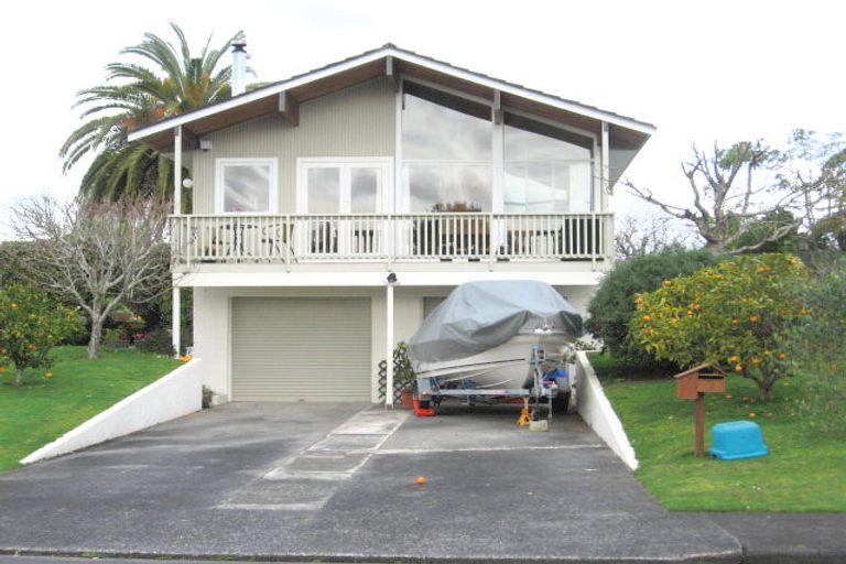 Photo of property in 12 Lakeside Drive, Pahurehure, Papakura, 2113