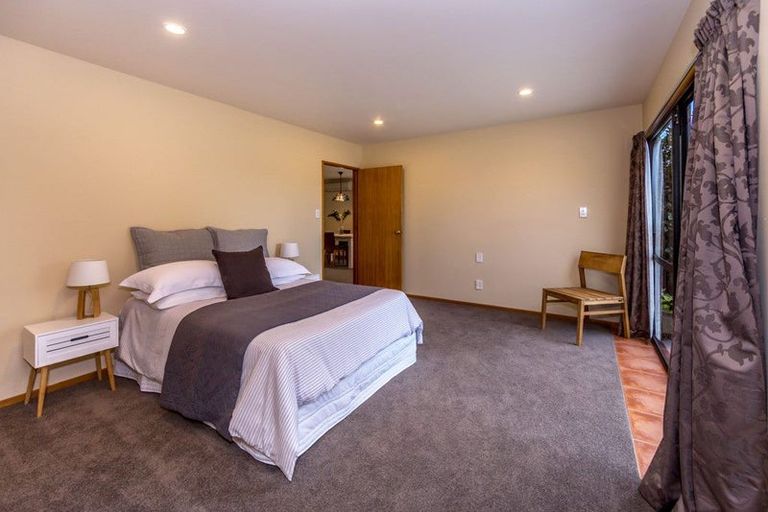 Photo of property in 21 Craven Street, Sockburn, Christchurch, 8042