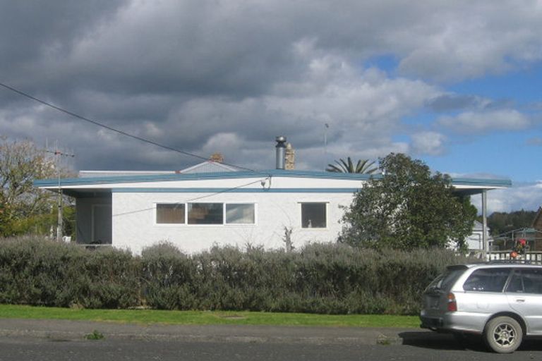 Photo of property in 1 Park Street, Hikurangi, 0114
