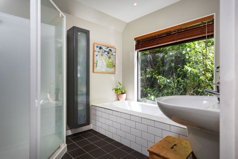 Photo of property in 115 Onemana Drive, Onemana, Whangamata, 3691