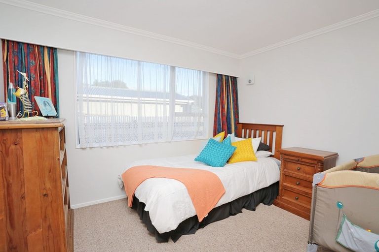 Photo of property in 36 West Plains Road, Waikiwi, Invercargill, 9810