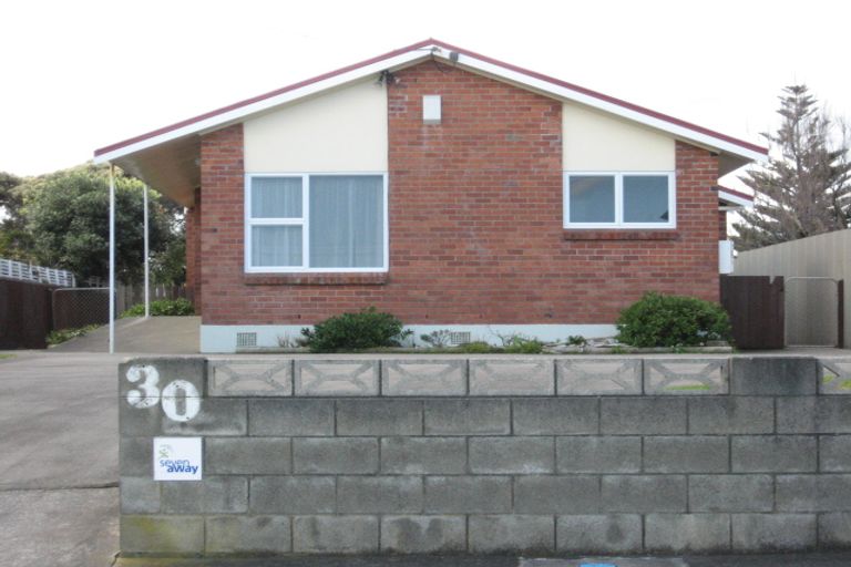 Photo of property in 30 Seafront Road, Castlecliff, Wanganui, 4501