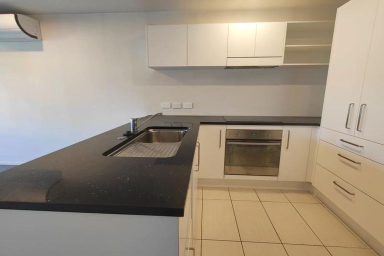 Photo of property in Kingsland Park, 1/401k New North Road, Kingsland, Auckland, 1021