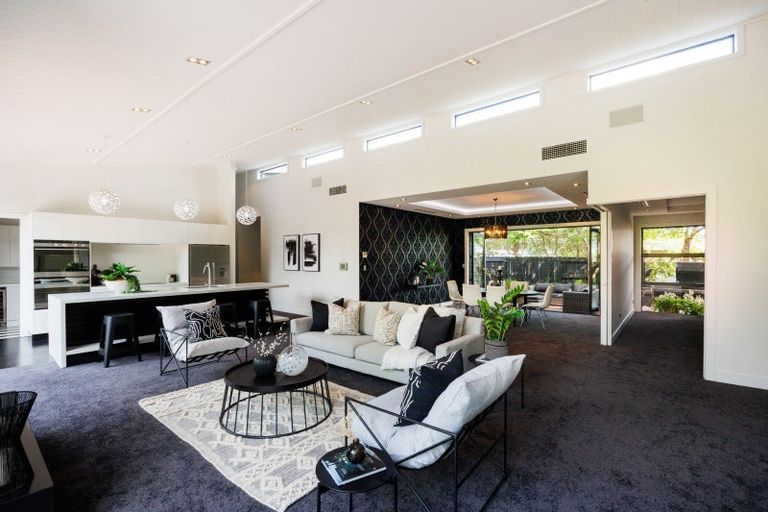 Photo of property in 27a Phoenix Avenue, Hokowhitu, Palmerston North, 4410