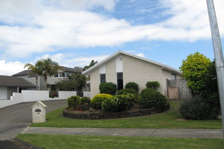 Photo of property in 10 Tytus Place, Conifer Grove, Takanini, 2112