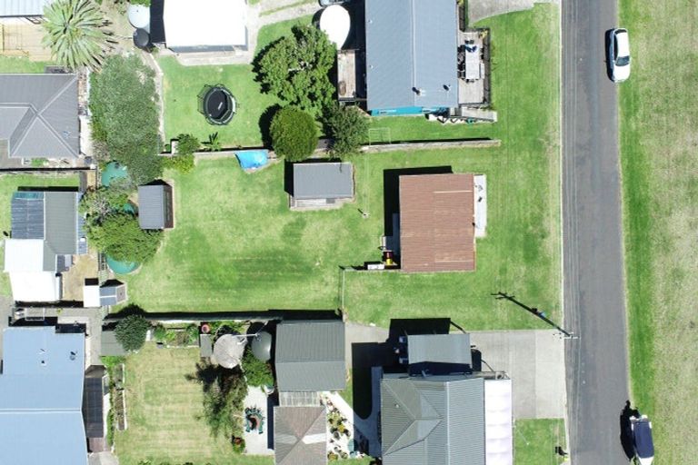 Photo of property in 37 Bluff Road, Kuaotunu West, Whitianga, 3592