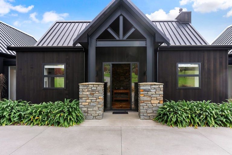 Photo of property in 202 Broomfields Road, Whitford, 2571