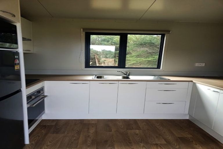 Photo of property in 32 Forest Road, Waitarere Beach, Levin, 5510