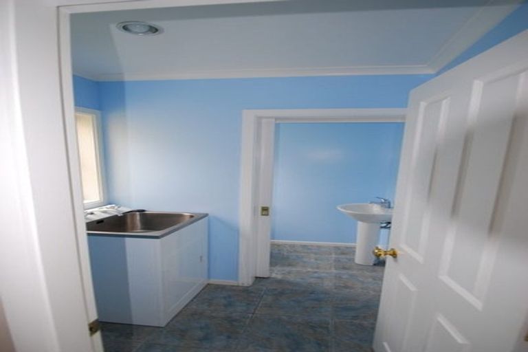 Photo of property in 70a Erlestoke Crescent, Churton Park, Wellington, 6037