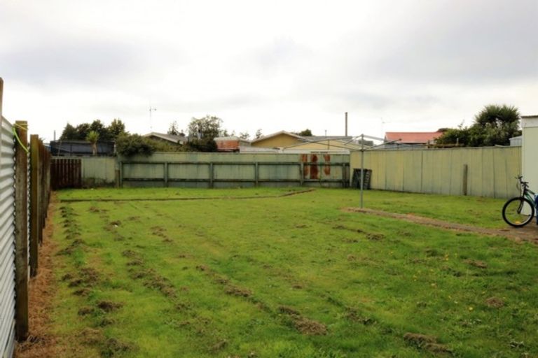 Photo of property in 15 Awatea Street, Levin, 5510