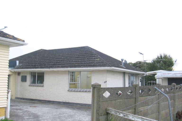 Photo of property in 13a Purser Grove, Fairfield, Lower Hutt, 5011