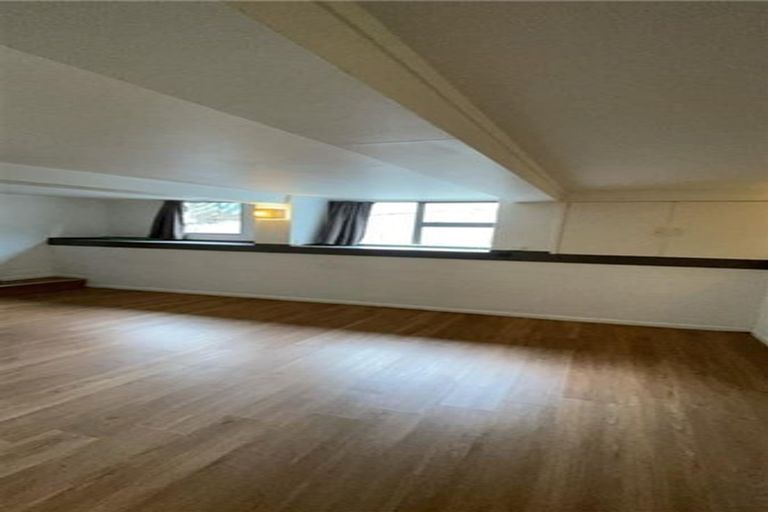 Photo of property in 209a Sturges Road, Henderson, Auckland, 0612