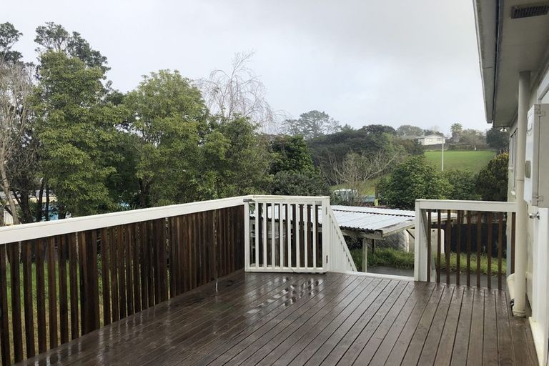 Photo of property in 3 West Harbour Drive, West Harbour, Auckland, 0618