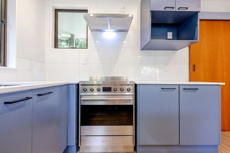 Photo of property in 30 Stanton Crescent, Karoro, Greymouth, 7805