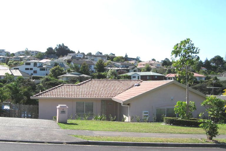 Photo of property in 6 Carnmore Place, Torbay, Auckland, 0630