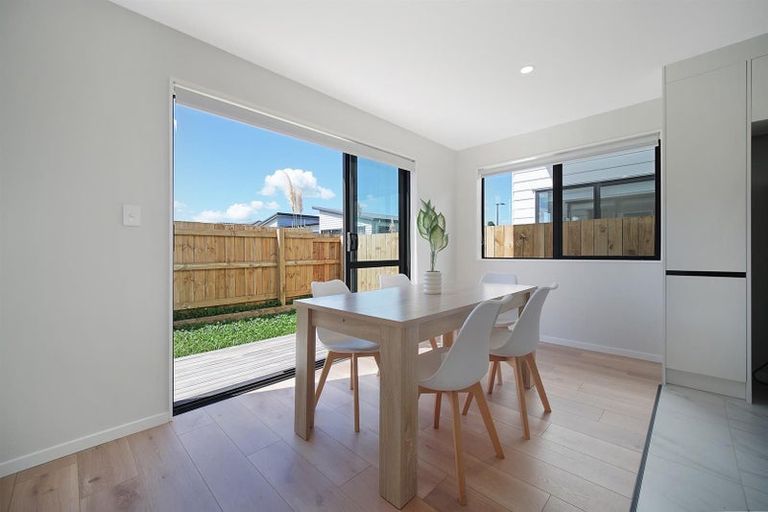 Photo of property in 890b Great South Road, Wiri, Auckland, 2104