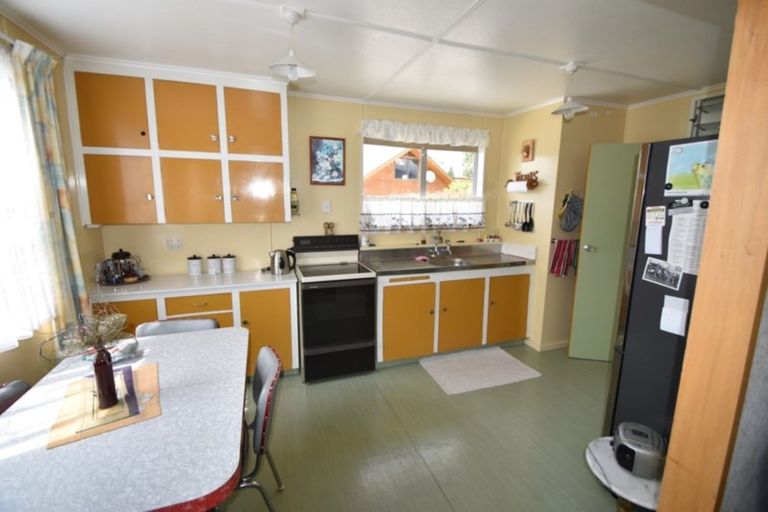 Photo of property in 30 Omahau Crescent, Twizel, 7901