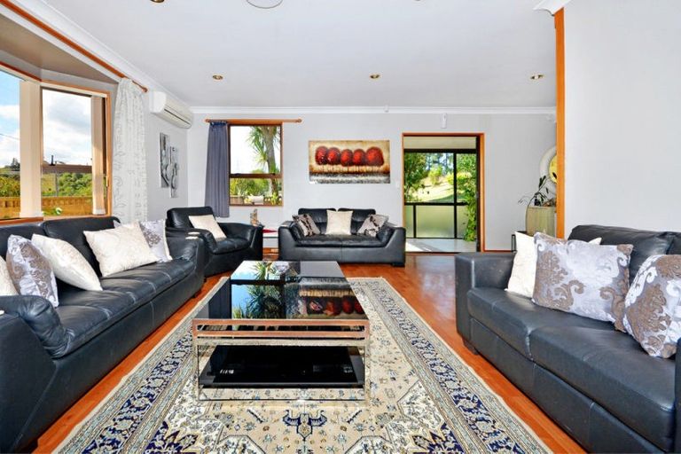 Photo of property in 1746 East Coast Road, Stillwater, Silverdale, 0794