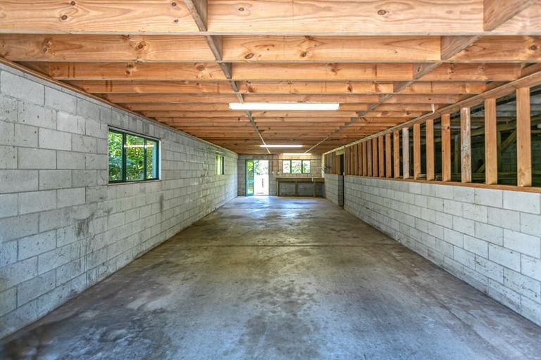 Photo of property in 165 Watt Street, Coromandel, 3506