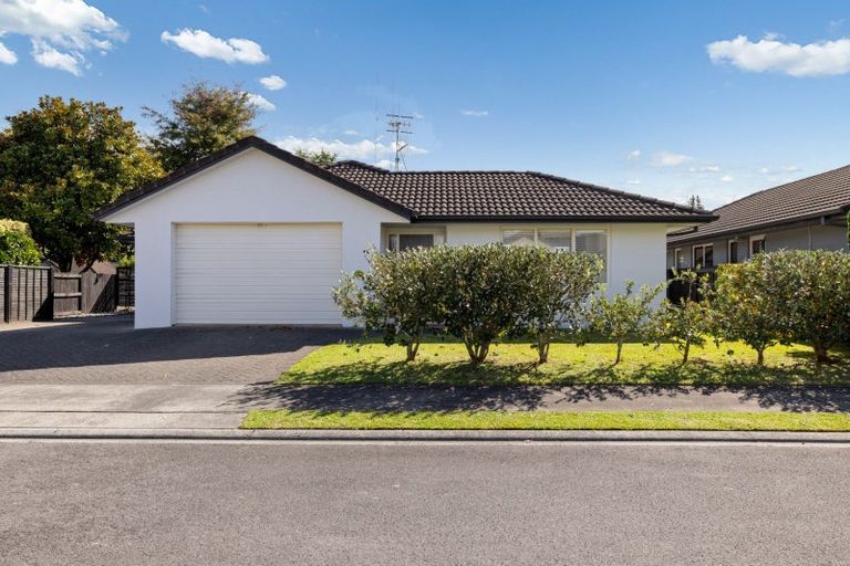 Photo of property in 5 Montrose Place, Pyes Pa, Tauranga, 3112