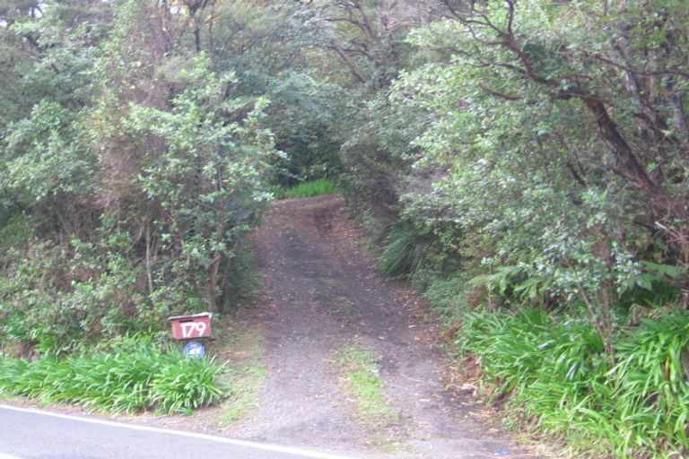 Photo of property in 179 Victory Road, Laingholm, Auckland, 0604