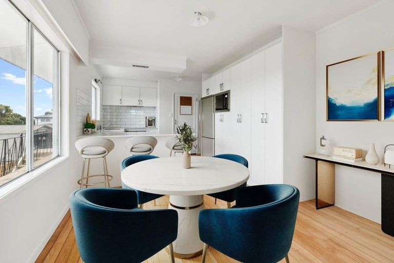 Photo of property in 34a Taylor Road, Mangere Bridge, Auckland, 2022