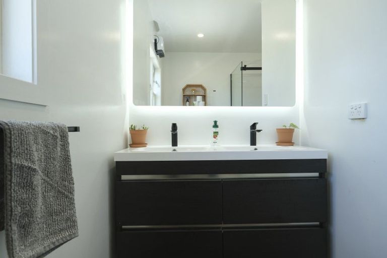 Photo of property in 23 Waterloo Street, Dannevirke, 4930