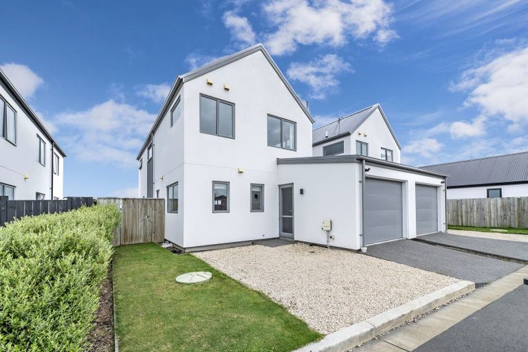 Photo of property in 13 Franco Road, Halswell, Christchurch, 8025