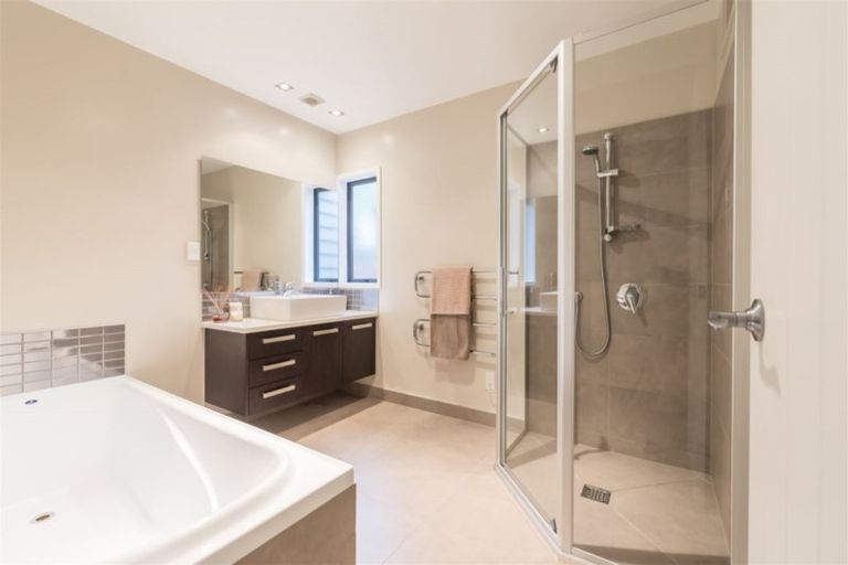 Photo of property in 128 Foley Quarry Road, Dairy Flat, Albany, 0792