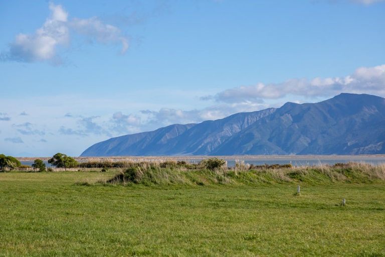 Photo of property in 97 Lake Ferry Road, Lake Ferry, Featherston, 5772