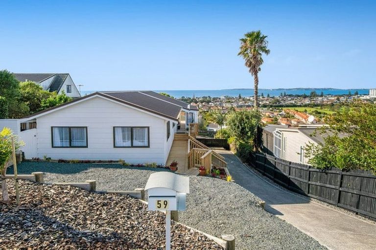 Photo of property in 59 West Hoe Heights, Orewa, 0931