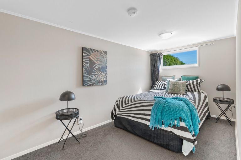 Photo of property in 103 Larnach Road, Vauxhall, Dunedin, 9013