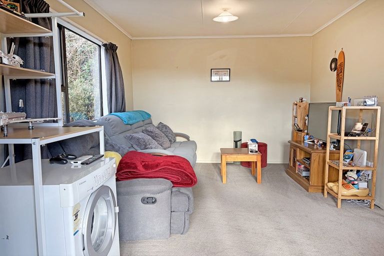 Photo of property in 32 Kirkland Street, Green Island, Dunedin, 9018
