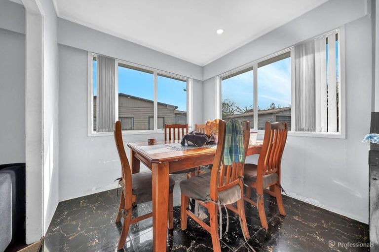 Photo of property in 56 Wickman Way, Mangere East, Auckland, 2024