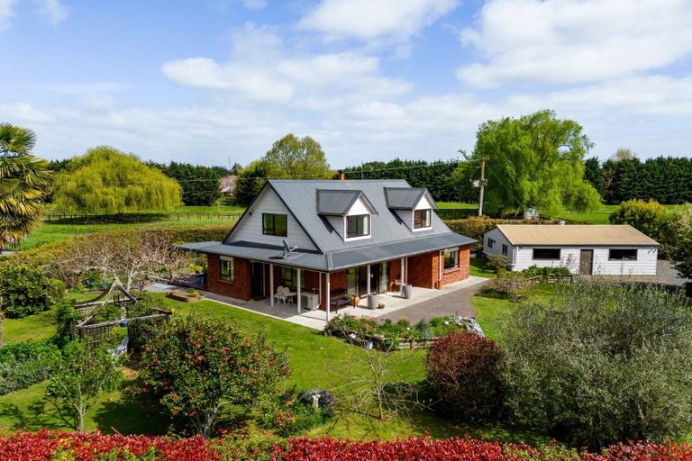 Photo of property in 166 Racecourse Road, Cambridge, 3493