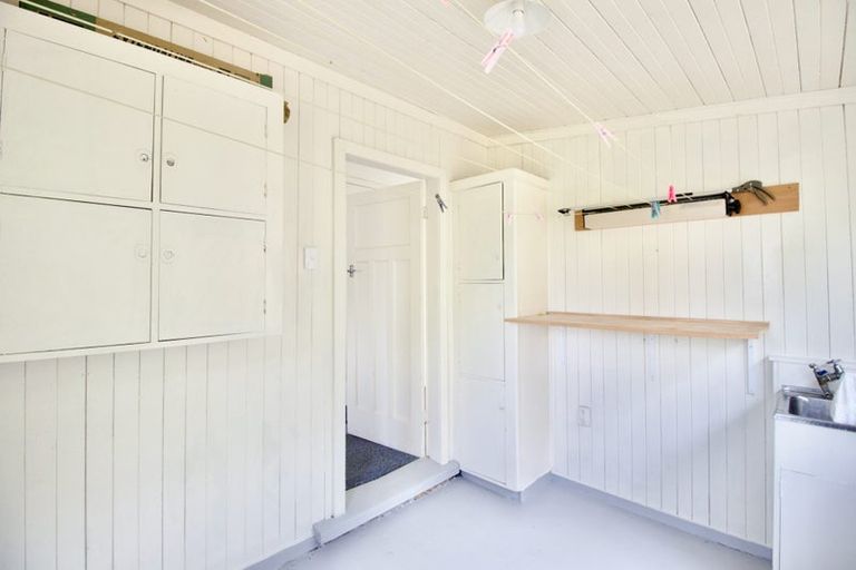 Photo of property in 1/30 Gordon Avenue, Milford, Auckland, 0620