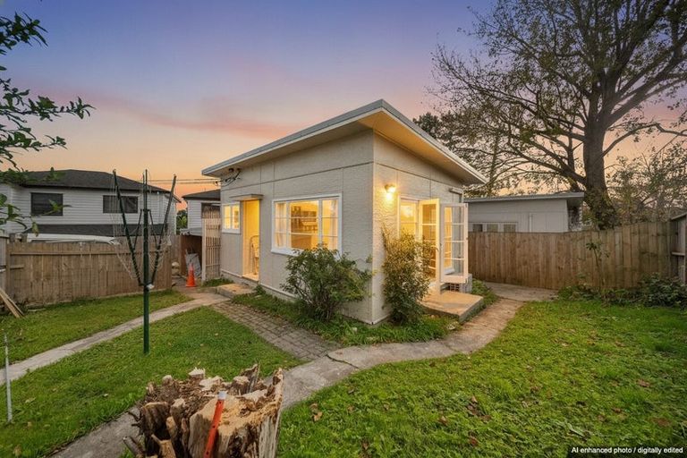 Photo of property in 1/79 Hillcrest Road, Papatoetoe, Auckland, 2025
